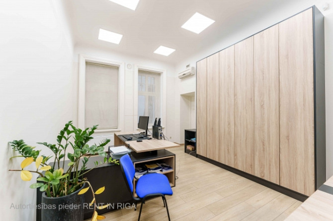 Mūsdienīgs birojs nomai  Elizabetes iela 69, Rīgas centrs  Piedāvājam nomai augstas Rīga - foto 9