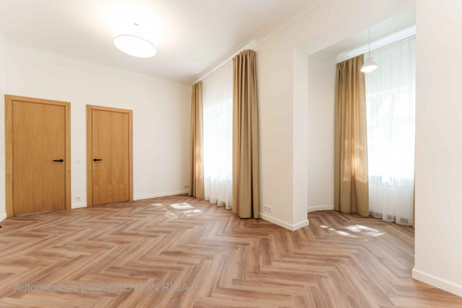 Izīrē šarmantu 3 istabu dzīvokli Āgenskalnā  zaļajā, pieprasītajā un īpašo auru Rīga - foto 7