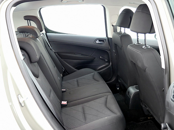 Peugeot 308 Elegance 1.6 88kW Таллин - изображение 7