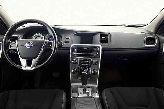 Volvo V60 Momentum ATM 2.0 D4 120kW Таллин