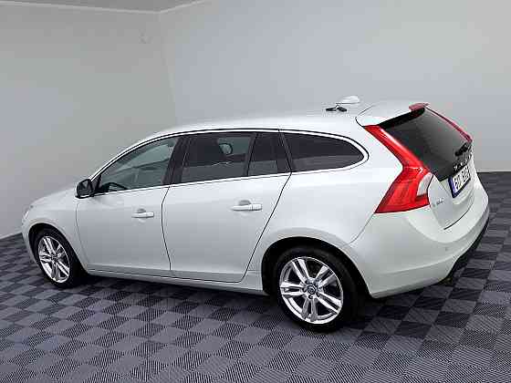 Volvo V60 Momentum ATM 2.0 D4 120kW Таллин