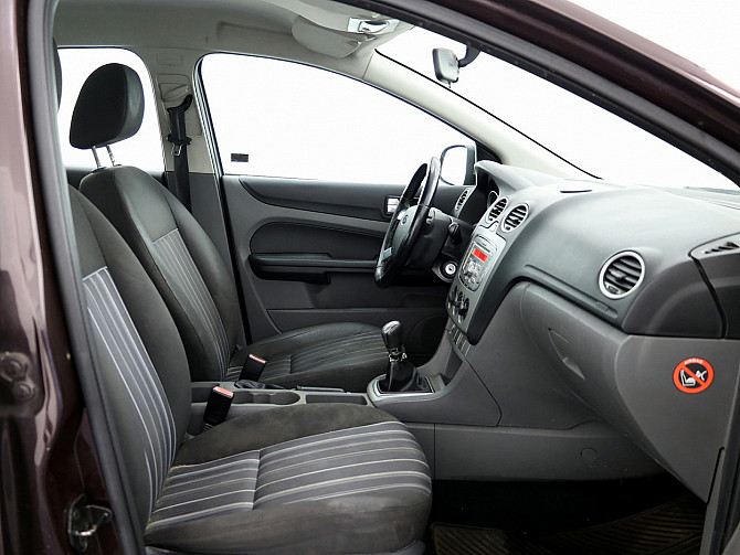 Ford Focus Facelift 1.6 74kW Tallina - foto 6