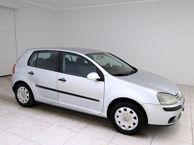 Volkswagen Golf 1.6 75kW Таллин - изображение 1