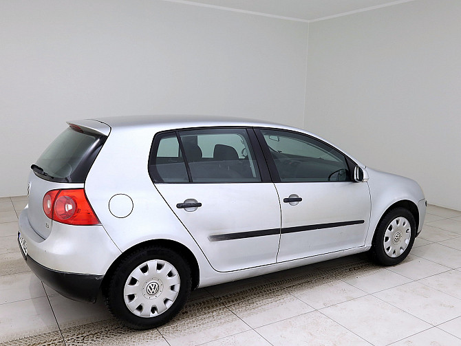Volkswagen Golf 1.6 75kW Таллин - изображение 3