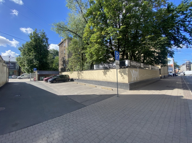 Отдельное здание с прилегающей территорией в Центре.      Общая площадь здания  1091 Рига - изображение 3