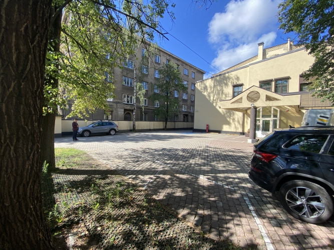 Отдельное здание с прилегающей территорией в Центре.      Общая площадь здания  1091 Рига - изображение 4