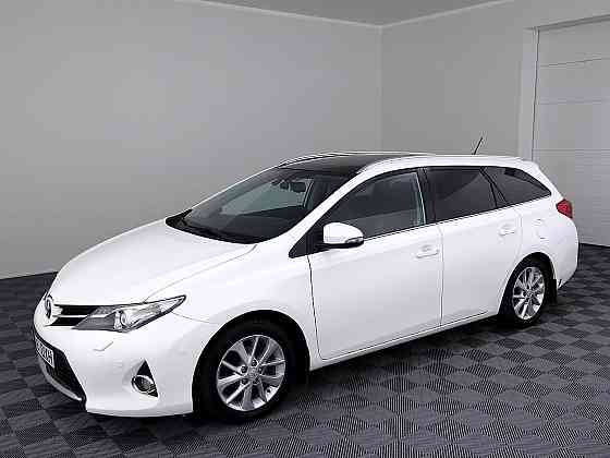 Toyota Auris Luxury LPG ATM 1.6 97kW Tallina
