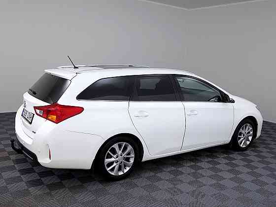 Toyota Auris Luxury LPG ATM 1.6 97kW Tallina