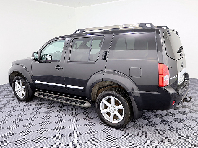 Nissan Pathfinder Luxury Facelift ATM 3.0 dCi 170kW Таллин - изображение 4
