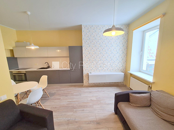 Projekts - Matīsa 38, fasādes māja, renovēta māja, slēgts pagalms, ieeja no ielas, kāpņu Rīga - foto 1