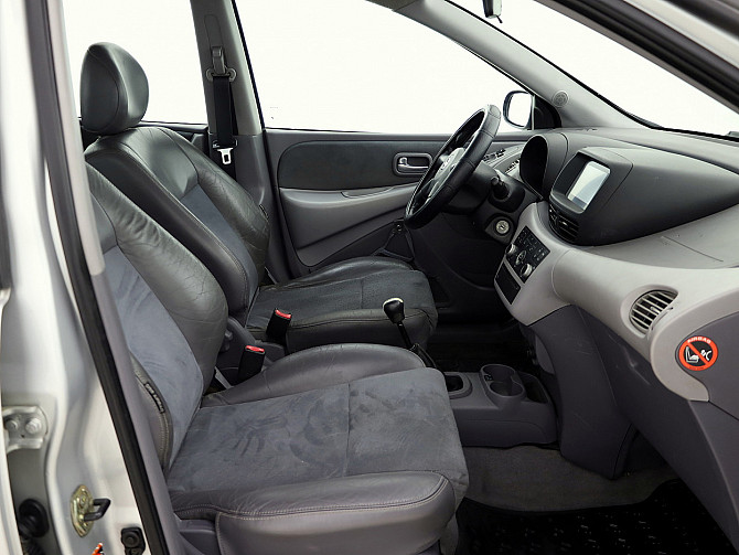 Nissan Almera Tino Luxury LPG 1.8 85kW Таллин - изображение 6