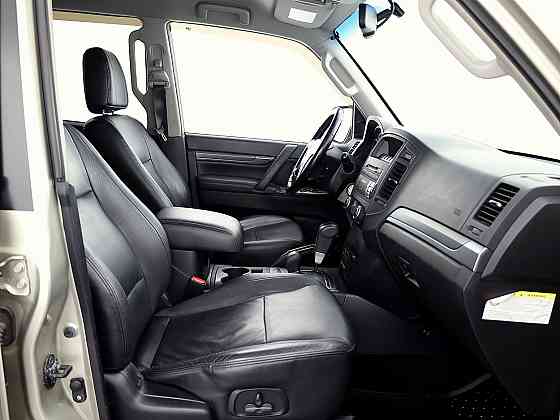 Mitsubishi Pajero Luxury ATM 3.2 Di-D 125kW Таллин