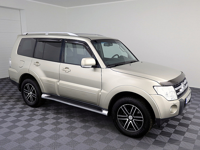 Mitsubishi Pajero Luxury ATM 3.2 Di-D 125kW Таллин - изображение 1
