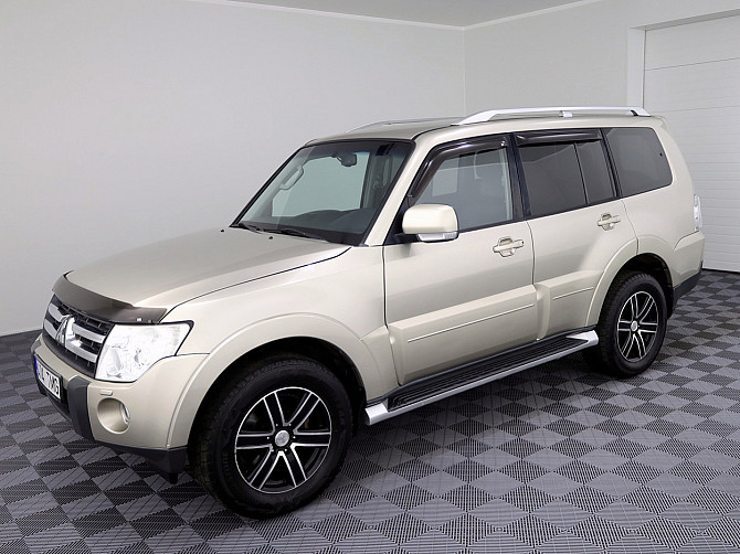 Mitsubishi Pajero Luxury ATM 3.2 Di-D 125kW Таллин - изображение 2