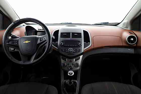 Chevrolet Aveo Comfort 1.4 74kW Таллин