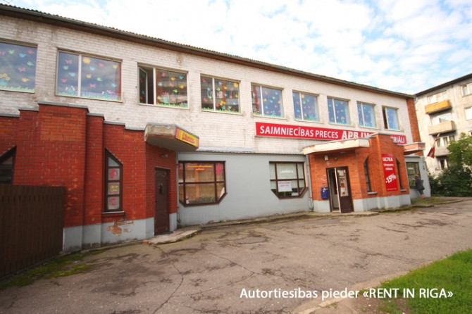 Veikala/vieglās ražošanas telpas Sarkandaugavā.  Telpu plānojums var tikt mainīts uz Rīga - foto 1