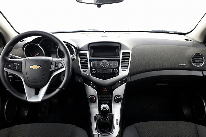 Chevrolet Cruze Comfort 2.0 CRD 120kW Таллин - изображение 5