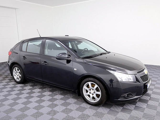 Chevrolet Cruze Comfort 2.0 CRD 120kW Таллин - изображение 1