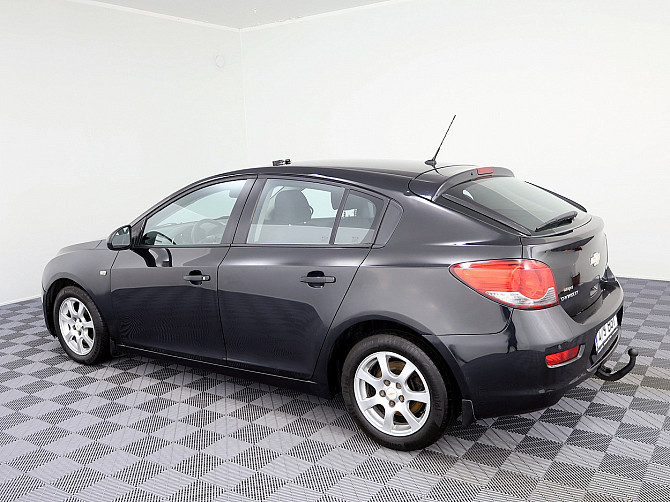Chevrolet Cruze Comfort 2.0 CRD 120kW Таллин - изображение 4