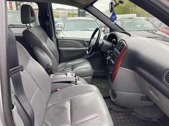 Chrysler Grand Voyager Limited Facelift ATM 2.8 CRD 110kW Таллин - изображение 6
