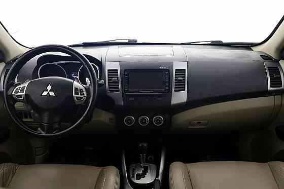 Mitsubishi Outlander Luxury 4x4 ATM 2.4 125kW Таллин