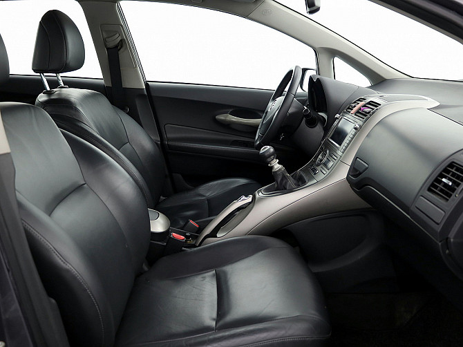 Toyota Auris Luxury 2.2 D-CAT 130kW Таллин - изображение 6