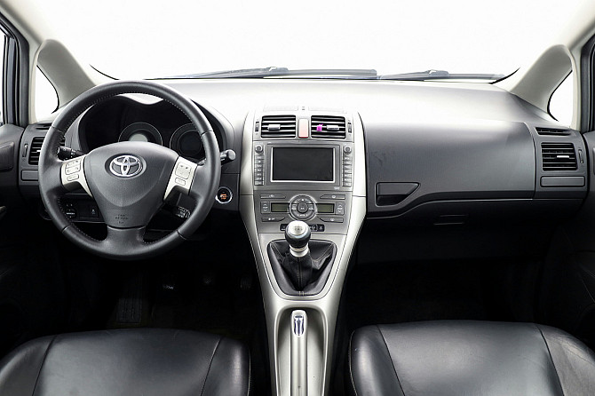 Toyota Auris Luxury 2.2 D-CAT 130kW Таллин - изображение 5