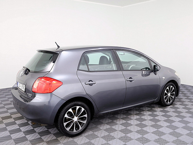 Toyota Auris Luxury 2.2 D-CAT 130kW Таллин - изображение 3
