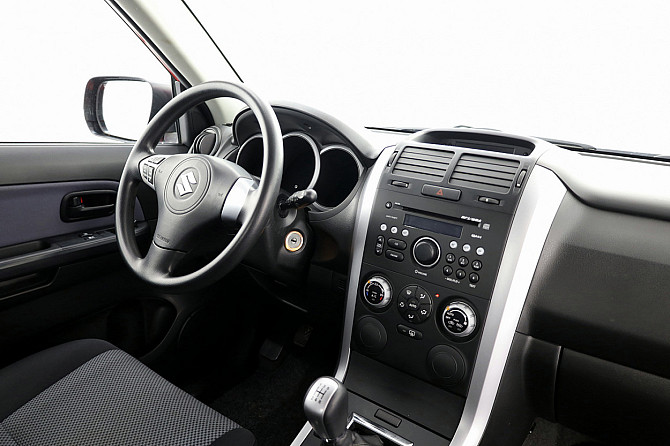 Suzuki Grand Vitara Comfort 1.6 78kW Таллин - изображение 5