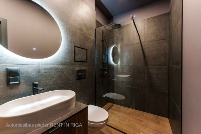 Iegādei pieejams mūsdienīgs un līdz detaļām pārdomāts studio tipa dzīvoklis Ernesta Rīga - foto 9