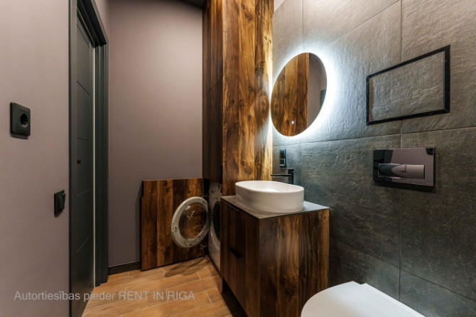 Iegādei pieejams mūsdienīgs un līdz detaļām pārdomāts studio tipa dzīvoklis Ernesta Rīga - foto 7