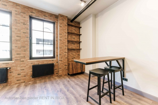 Iegādei pieejams mūsdienīgs un līdz detaļām pārdomāts studio tipa dzīvoklis Ernesta Rīga - foto 6