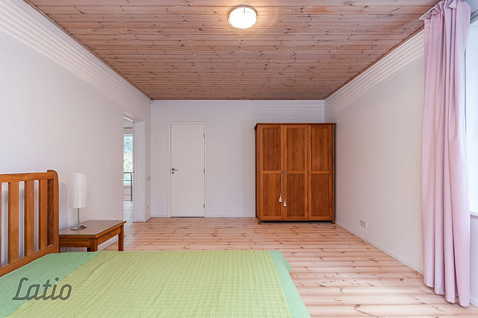 Izīrē ilgtermiņā no 15.06.2025 skaistu privātmāju Jūrmalā Bulduros.
Mājas pirmajā Jūrmala - foto 5