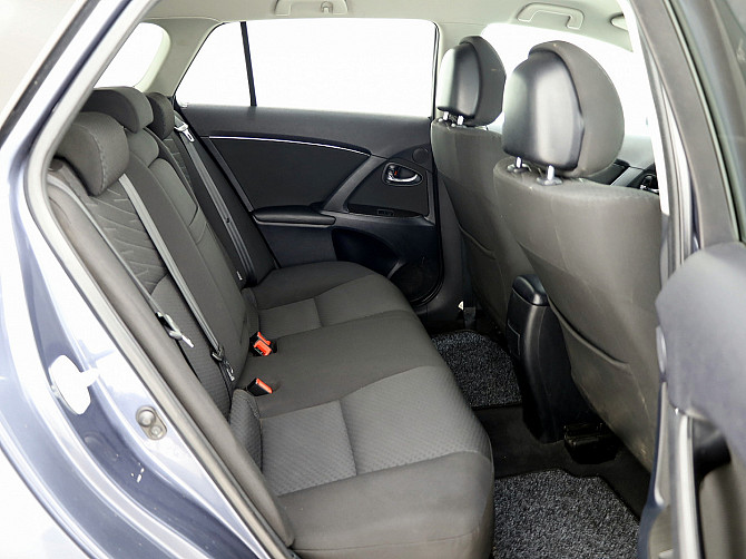 Toyota Avensis Linea Sol ATM 2.2 D-CAT 110kW Tallina - foto 7