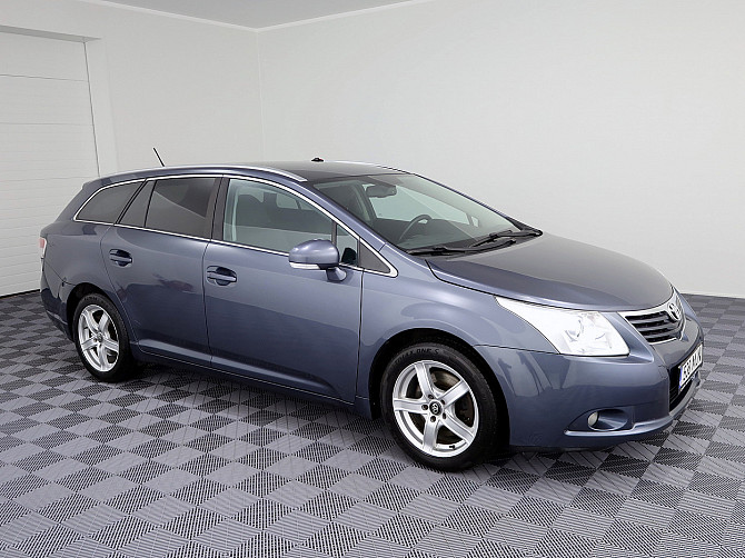 Toyota Avensis Linea Sol ATM 2.2 D-CAT 110kW Tallina - foto 1