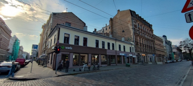 Tiek iznomātas telpas ļoti aktīvā vietā, Tērbatas un Blaumaņu ielas krustojums. Remonts Rīga - foto 1