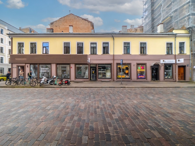 Tiek iznomātas telpas ļoti aktīvā vietā, Tērbatas un Blaumaņu ielas krustojums. Remonts Rīga - foto 6