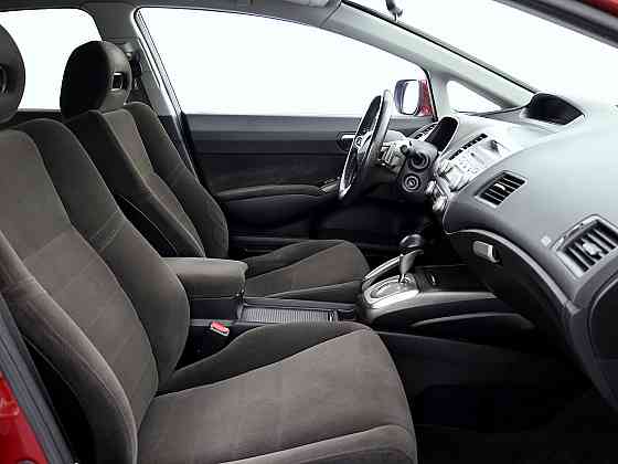 Honda Civic Elegance ATM 1.8 103kW Tallina