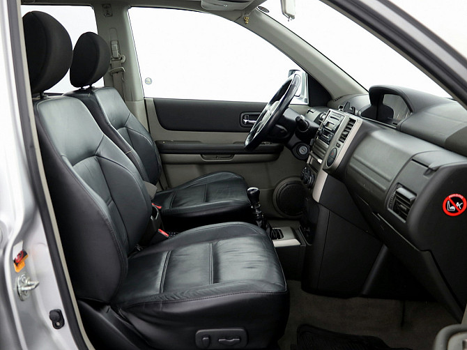 Nissan X-Trail Luxury Facelift 2.2 dCi 100kW Tallina - foto 6