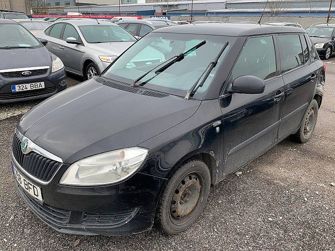 Skoda Fabia Comfortline Facelift 1.2 51kW Tallina - foto 2