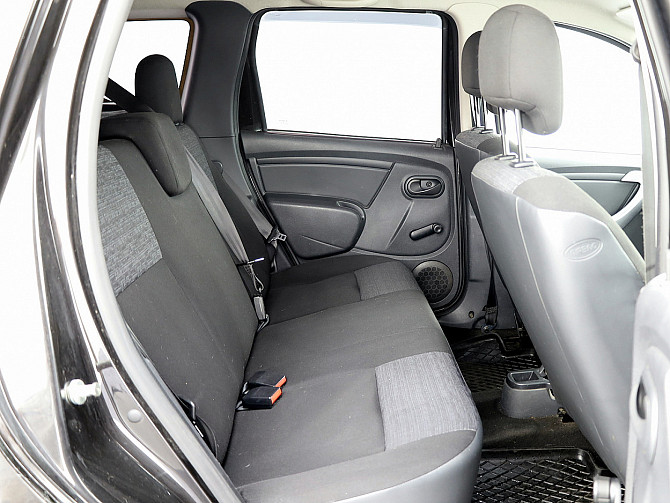 Dacia Duster Laureate 4x4 1.6 77kW Tallina - foto 7