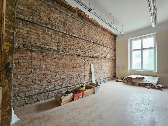 Izvērtēšanas vērts dzīvoklis ar atlaidi Klusajā Centrā.  Dzīvoklis ar kamīnu, skatu uz Rīga - foto 2