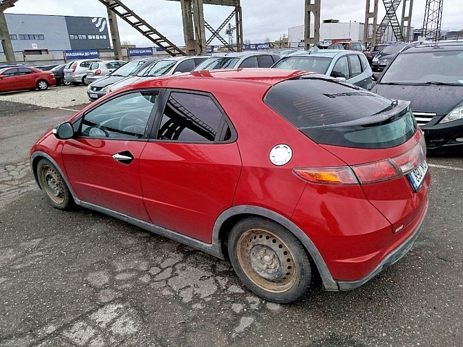 Honda Civic Elegance 1.3 61kW Tallina - foto 4