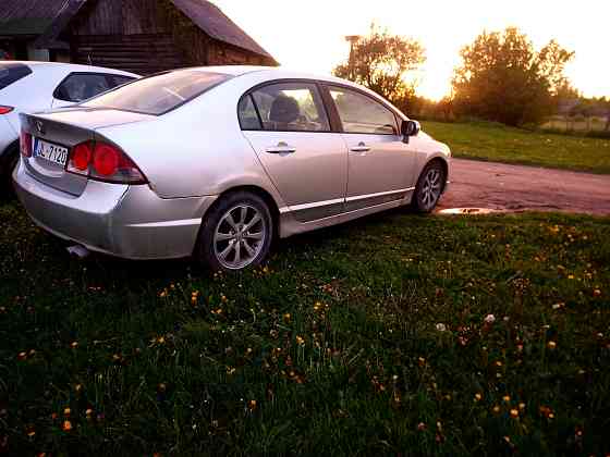 Honda Civic Балви