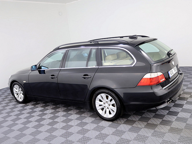 BMW 525 Touring Executive ATM 2.5 D 130kW Таллин - изображение 4