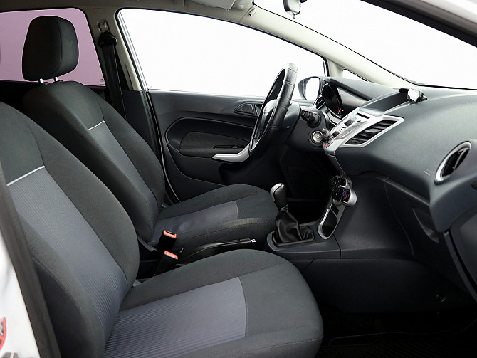 Ford Fiesta Comfort 1.4 TDCi 52kW Tallina - foto 6