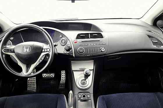Honda Civic Elegance ATM 1.8 103kW Tallina