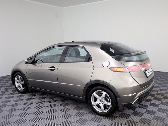 Honda Civic Elegance ATM 1.8 103kW Таллин - изображение 4