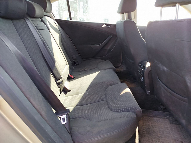 Volkswagen Passat Comfortline ATM 1.8 118kW Таллин - изображение 7