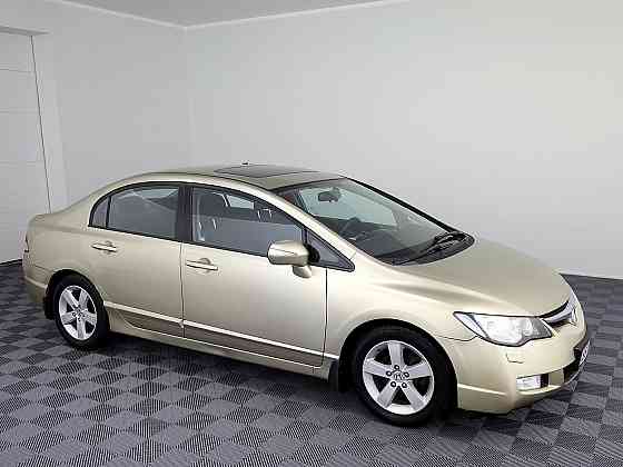 Honda Civic Elegance 1.8 103kW Tallina